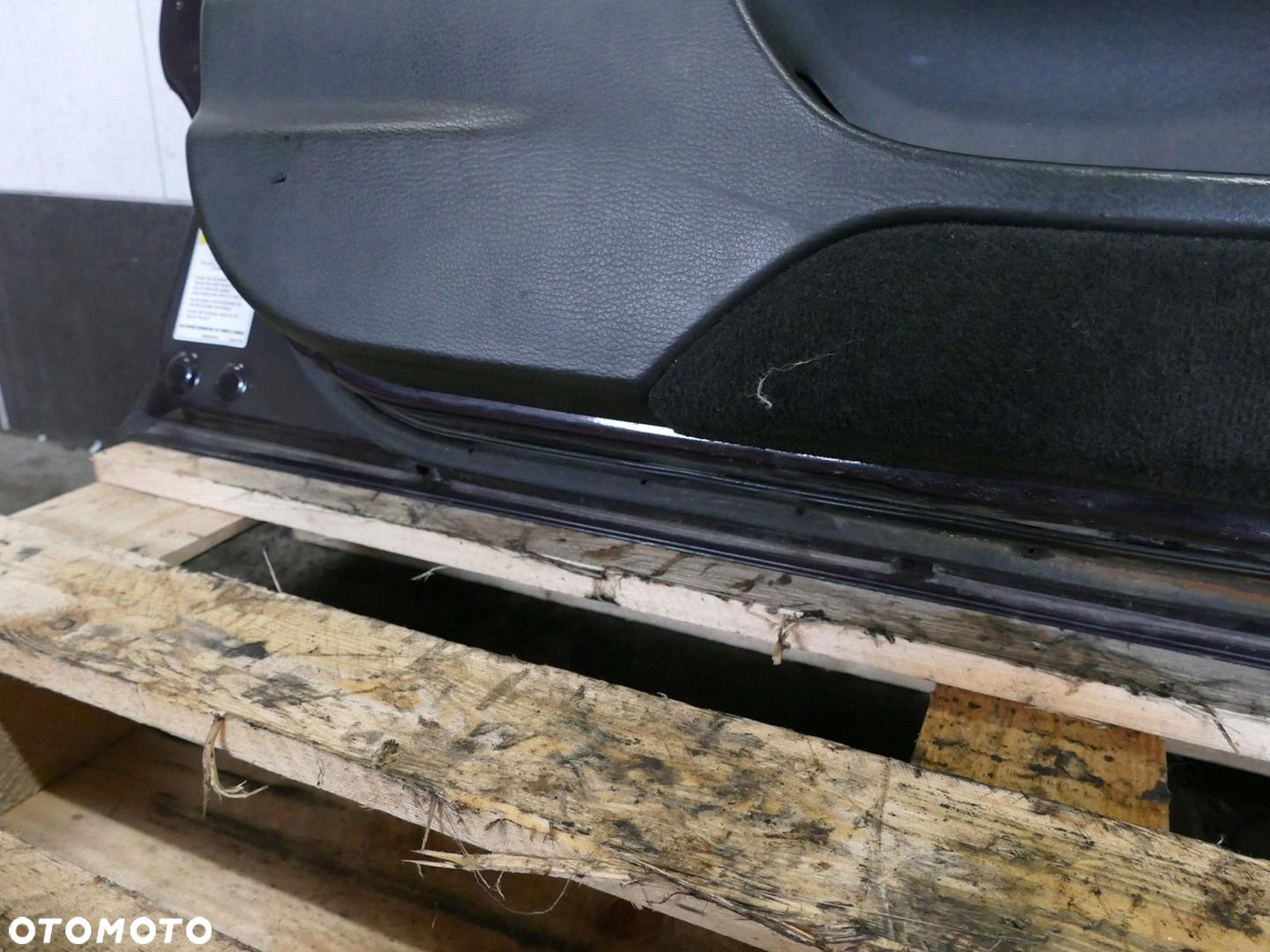 VOLVO V40 I DRZWI LEWY PRZÓD LEWE PRZEDNIE 247-21 S40 - 16