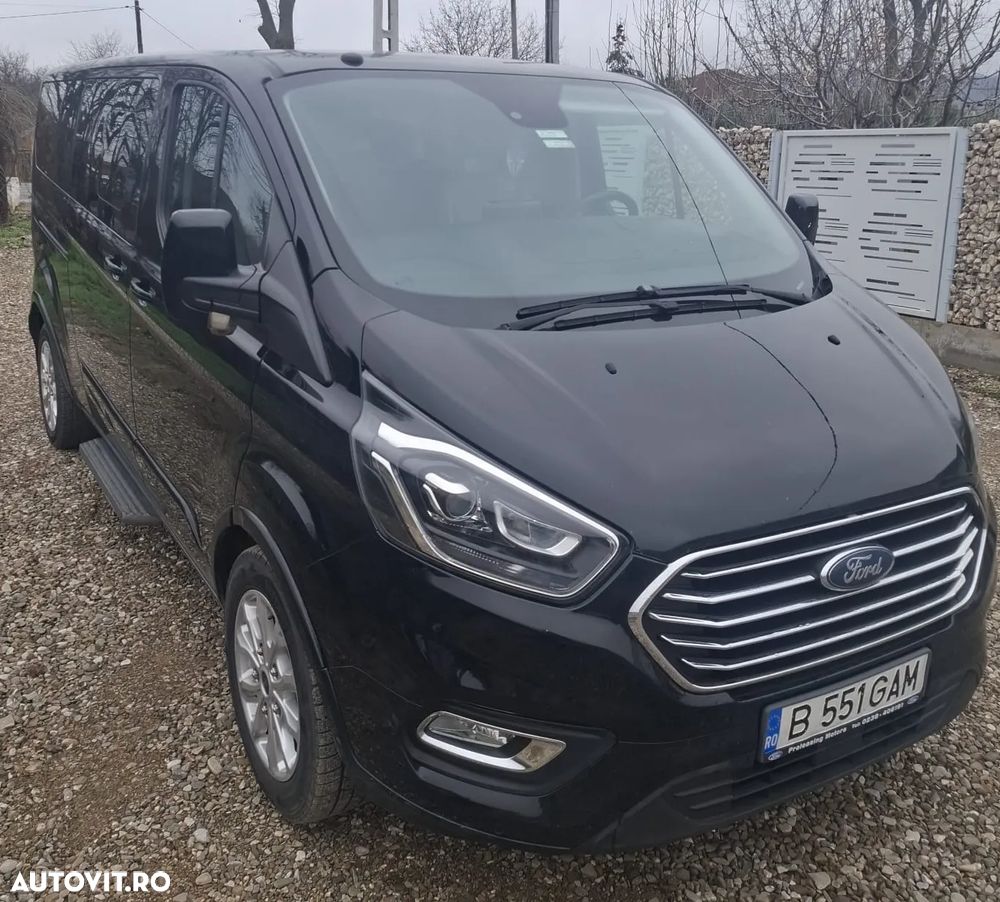 Ford Tourneo Custom Bus 320 2.0 EcoBlue 170 CP L2H1 Active Aut. - 2