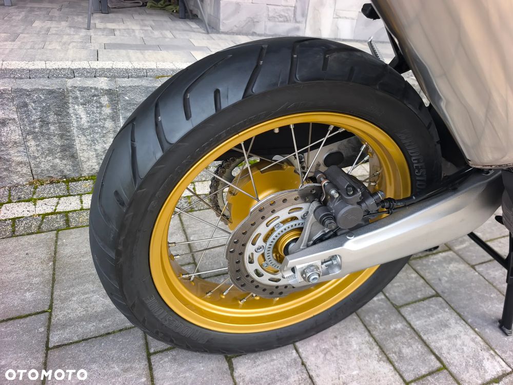Honda CRF - 17