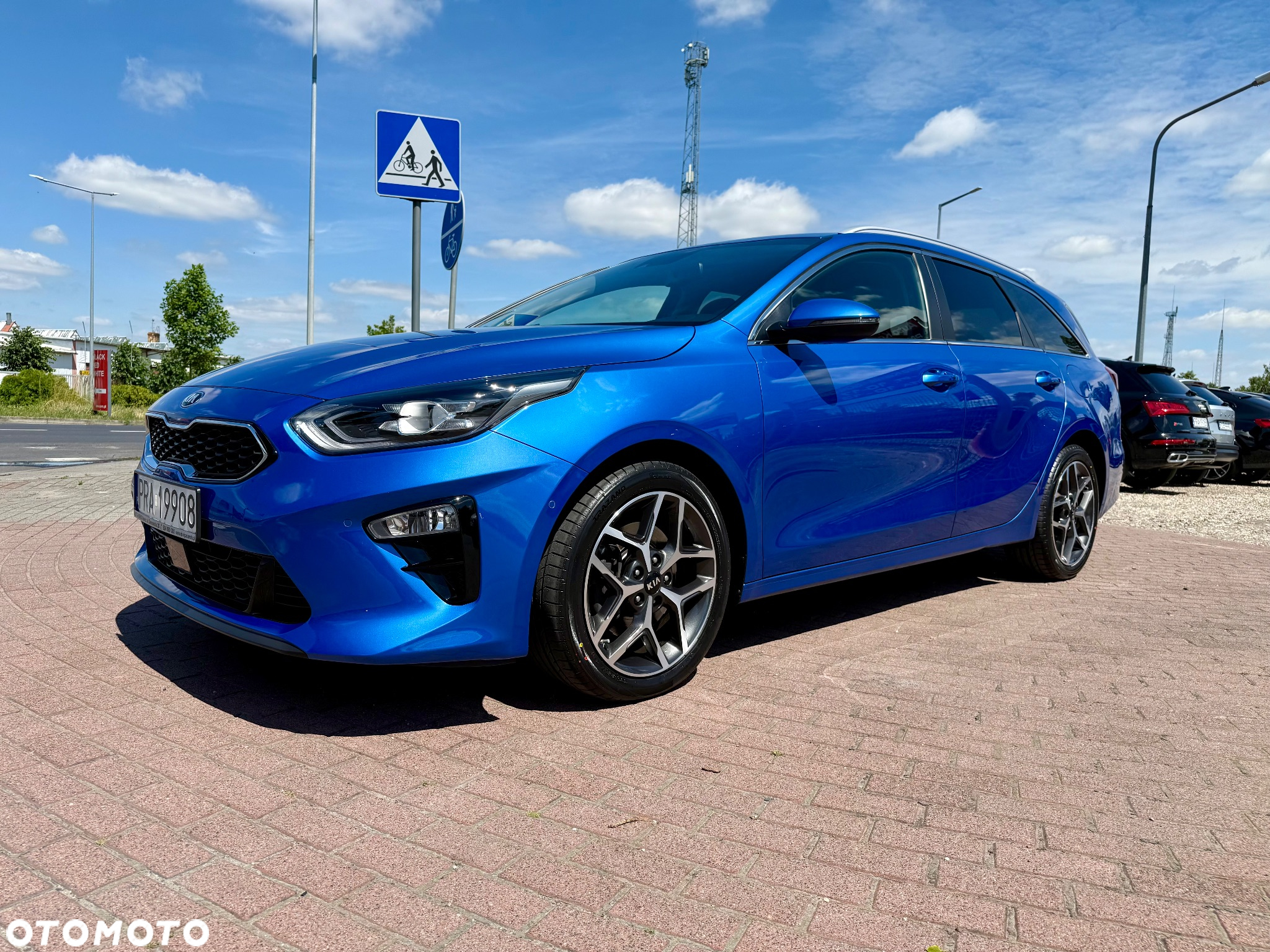 Kia Ceed SW 1.4 T-GDI DCT OPF Platinum Edition - 36