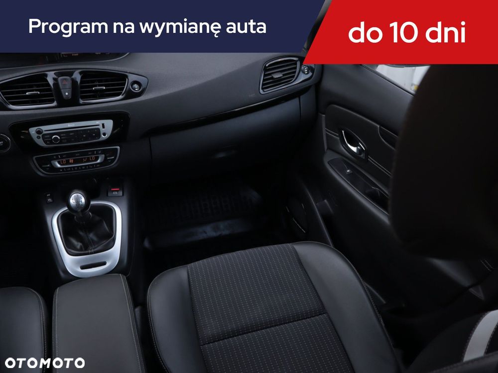 Renault Scenic - 10