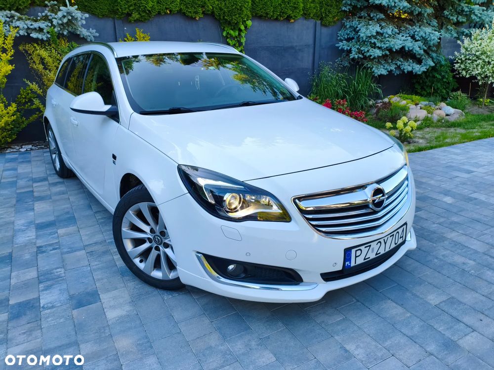 Opel Insignia - 1