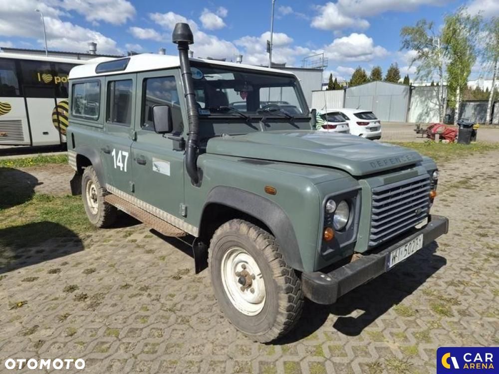 Land Rover Defender - 7