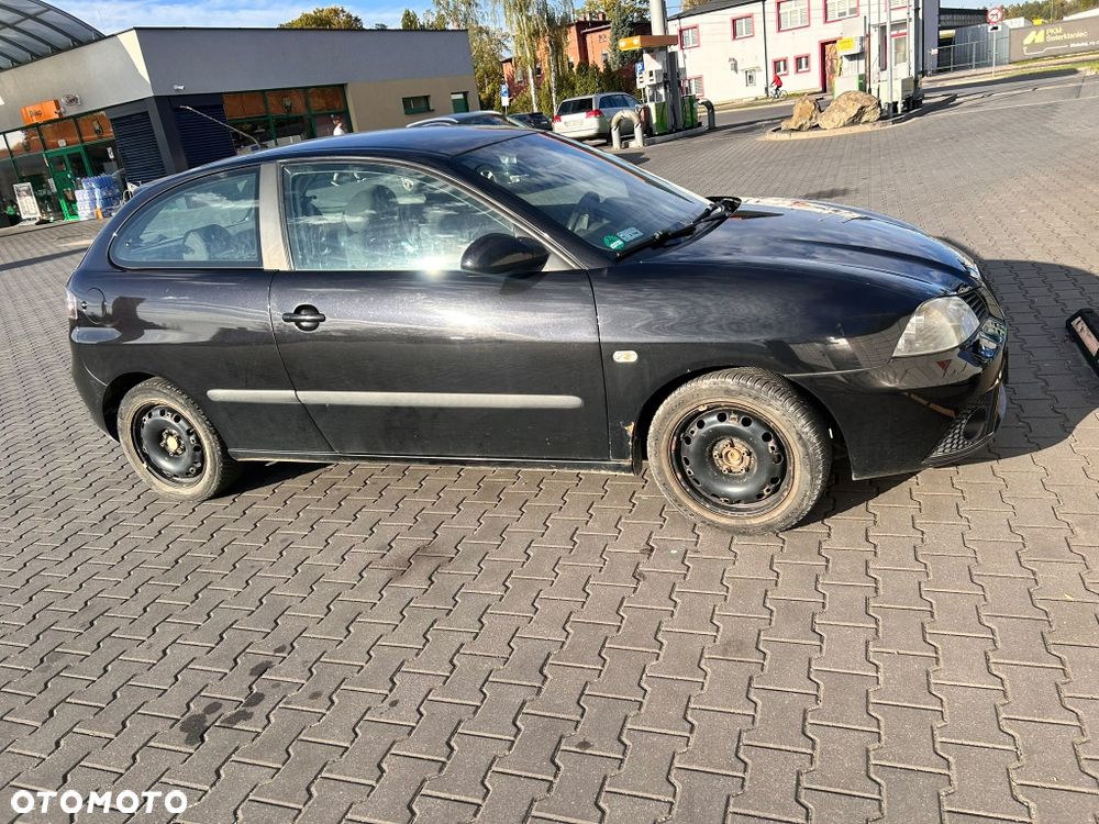 Seat Ibiza 2007 photo 3