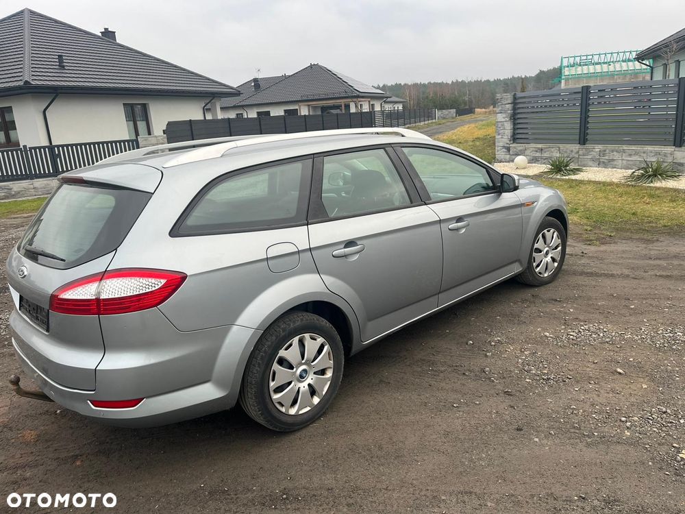 Ford Mondeo 2.0 Trend - 6