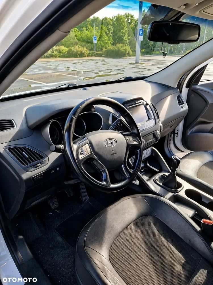 Hyundai ix35 1.7 CRDi Premium 2WD - 13
