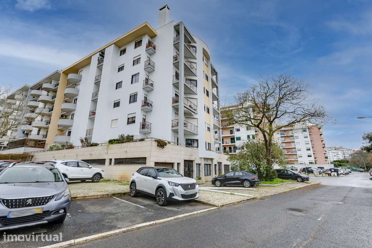 Espaço comercial 550 m² | Escritório + Loja + Armazém | Dois acessos - Grande imagem: 4/37