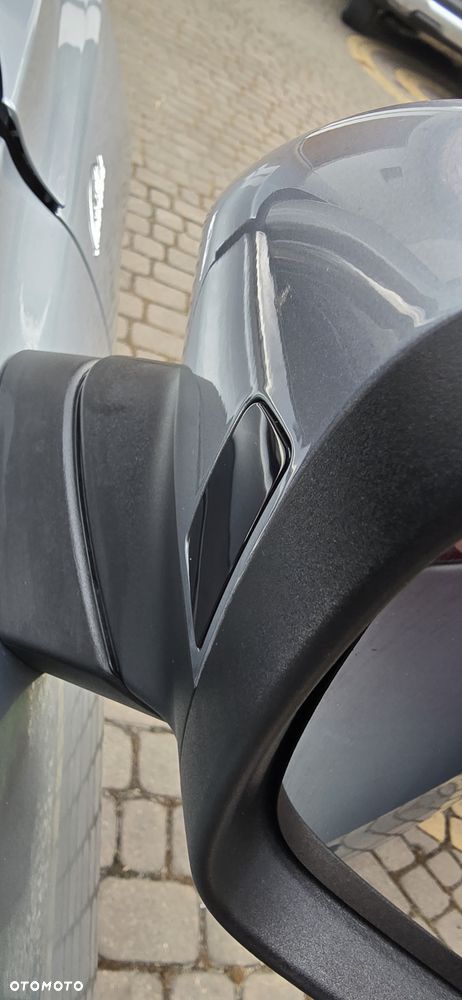 Skoda Superb 2.0 TDI SCR L&K DSG - 9