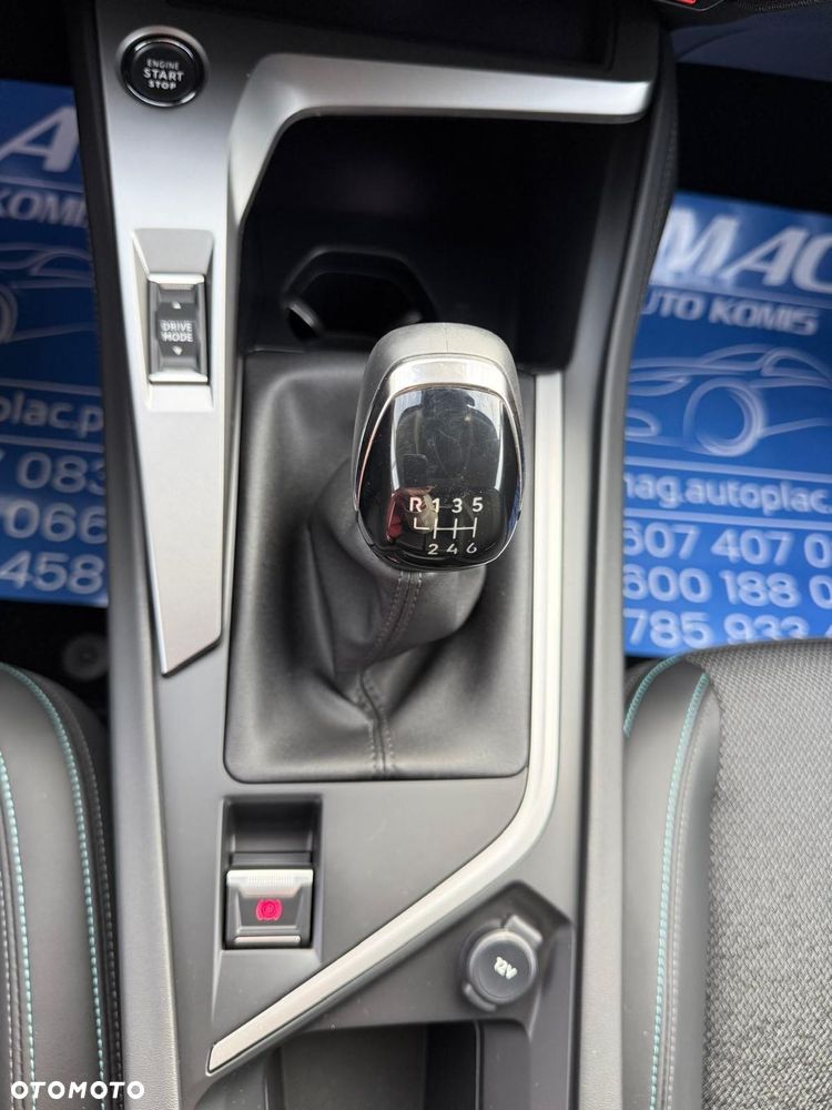 Peugeot 308 1.2 PureTech Allure S&S - 25