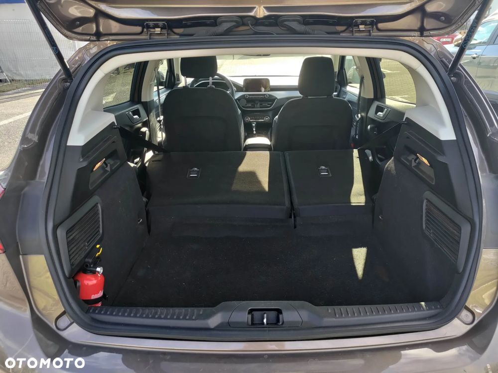 Ford Focus - 25