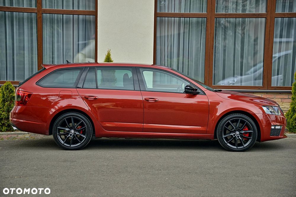 Skoda Octavia 2.0 TDI RS - 23