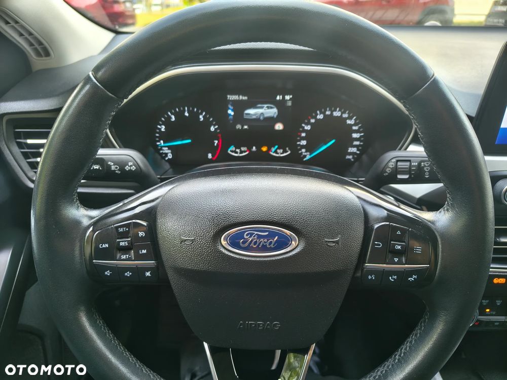 Ford Focus 1.0 EcoBoost mHEV Connected - 6