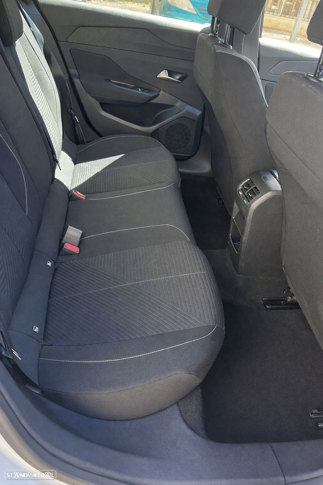 Peugeot 308 BlueHDi 130 EAT8 Allure Pack - 13