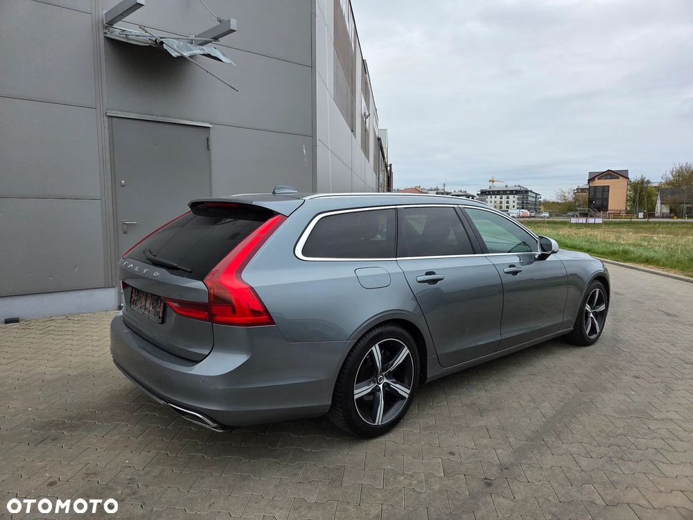 Volvo V90 - 6