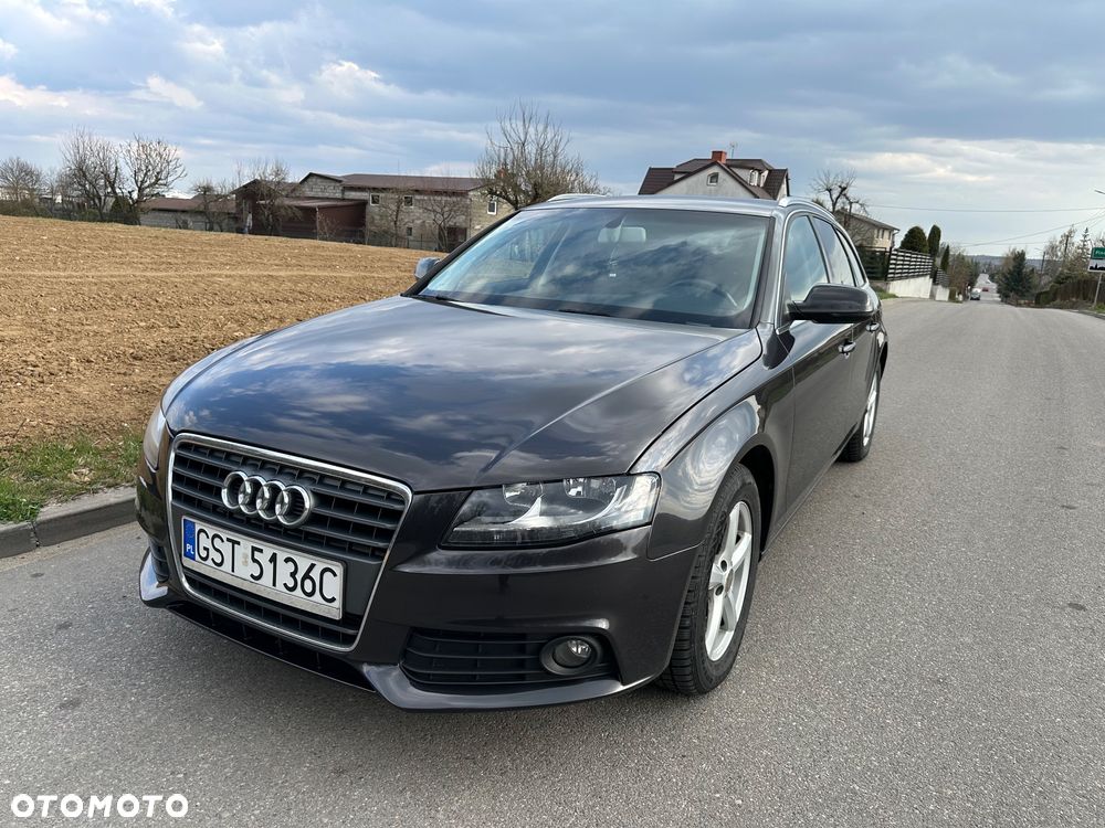 Audi A4 Avant 2.0 TFSI Attraction - 1