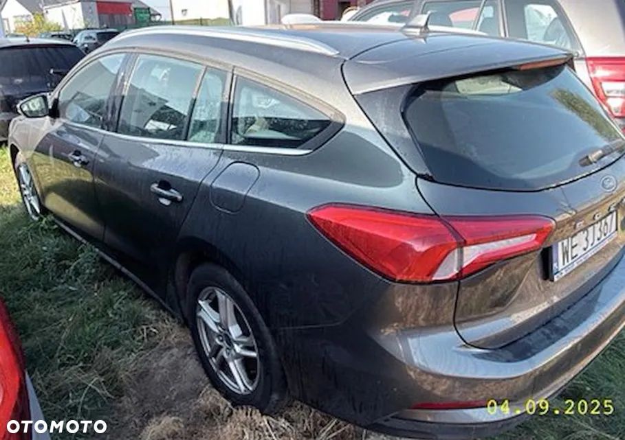 Ford Focus 1.0 EcoBoost Connected - 2