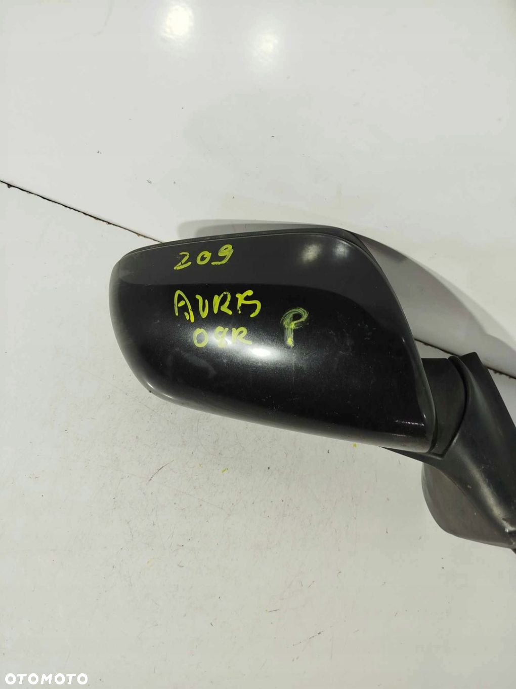 LUSTERKO PRAWE PRZÓD TOYOTA AURIS 07-10 209 - 2
