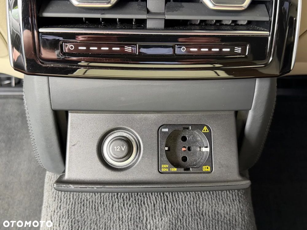 Audi S8 - 38