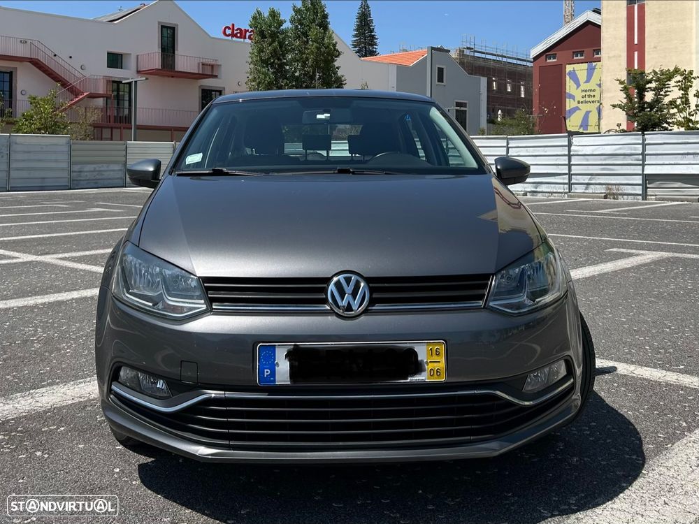 VW Polo 1.0 Confortline - 2