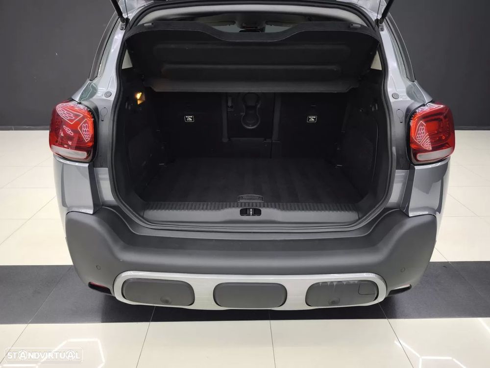 Citroën C3 Aircross 1.2 PureTech Shine - 16