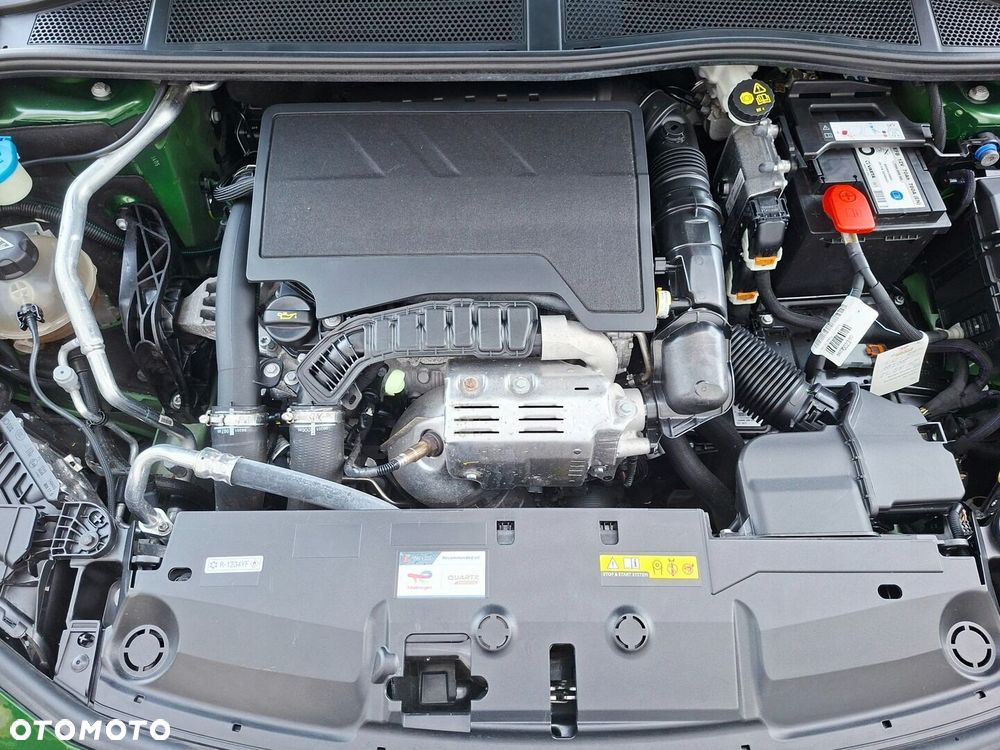 Peugeot 308 1.2 PureTech Allure S&S EAT8 - 34