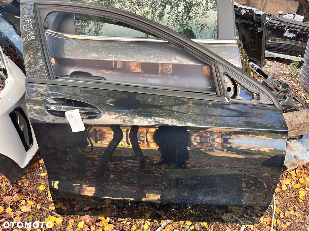 Mercedes-Benz Klasa A 180 7G-DCT - 24