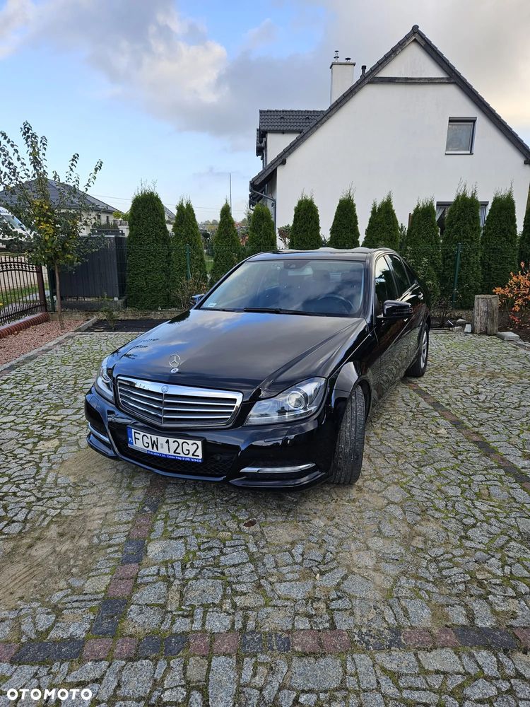 Mercedes-Benz Klasa C - 2