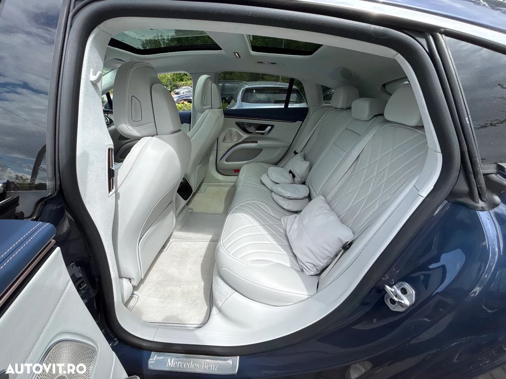 Mercedes-Benz EQS 580 4Matic Electric Art Premium - 15