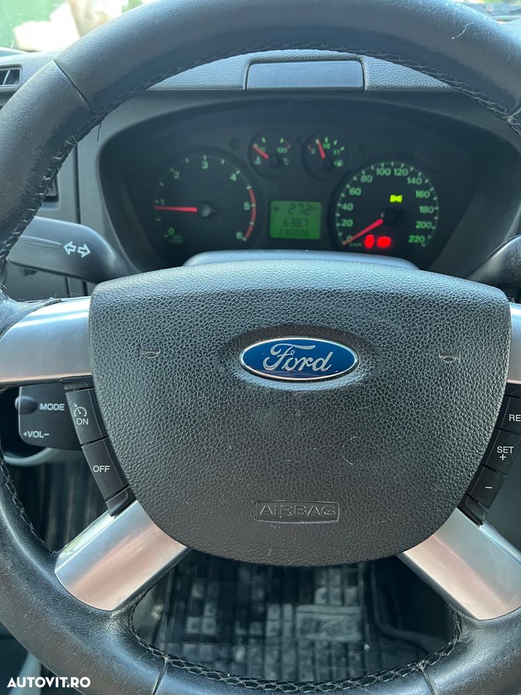 Ford Transit - 1