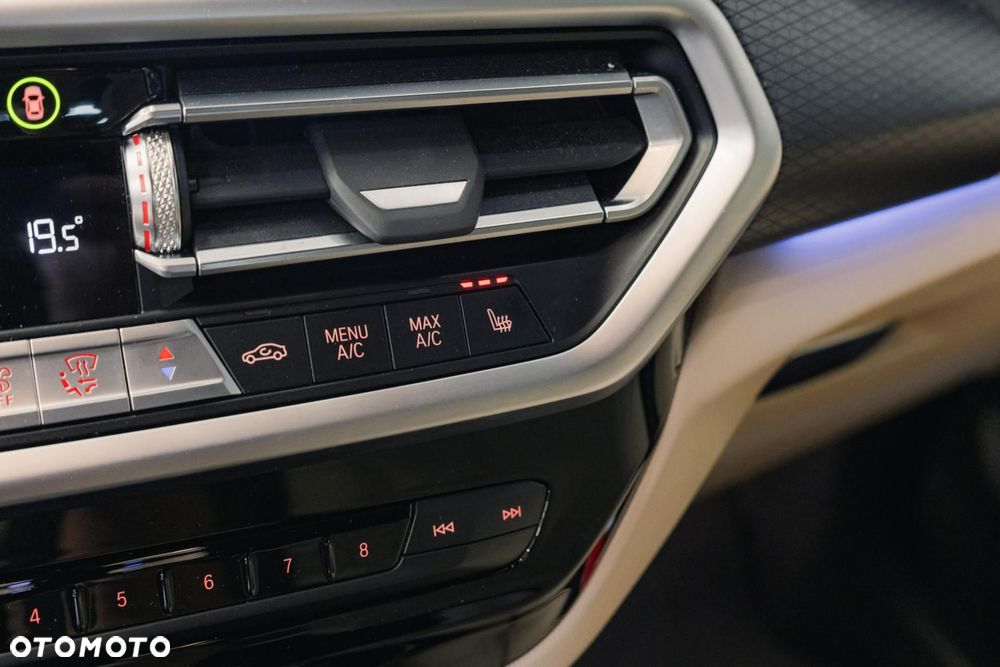 BMW X4 xDrive30d MHEV M Sport sport - 27