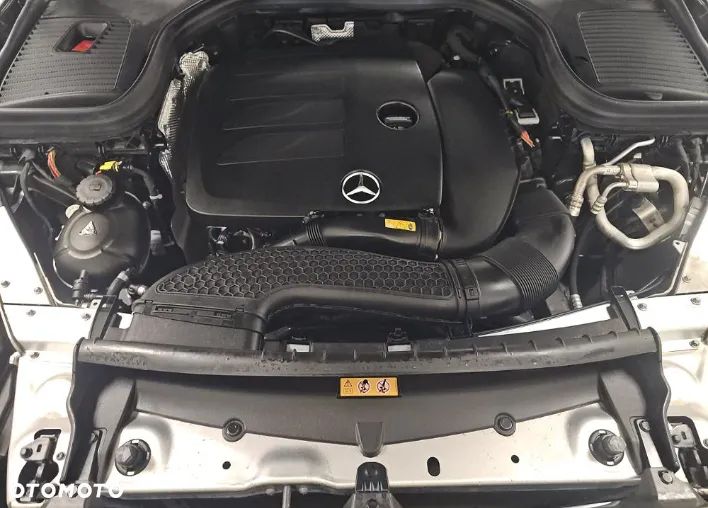 Mercedes-Benz GLC - 13