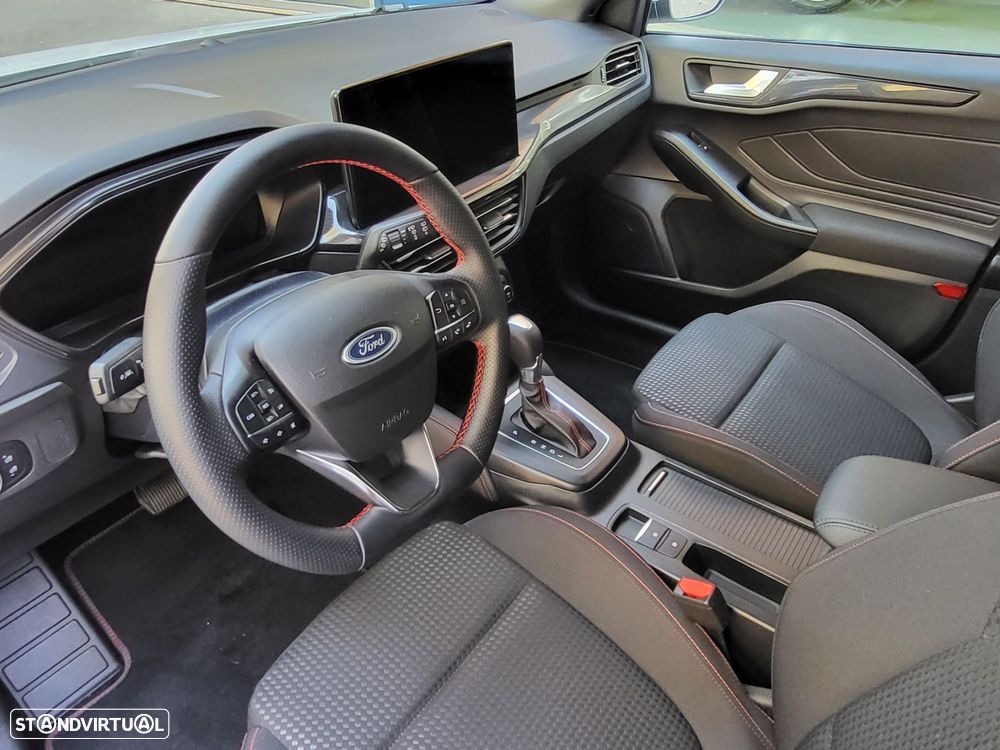Ford Focus SW 1.0 EcoBoost MHEV ST-Line X Aut. - 15