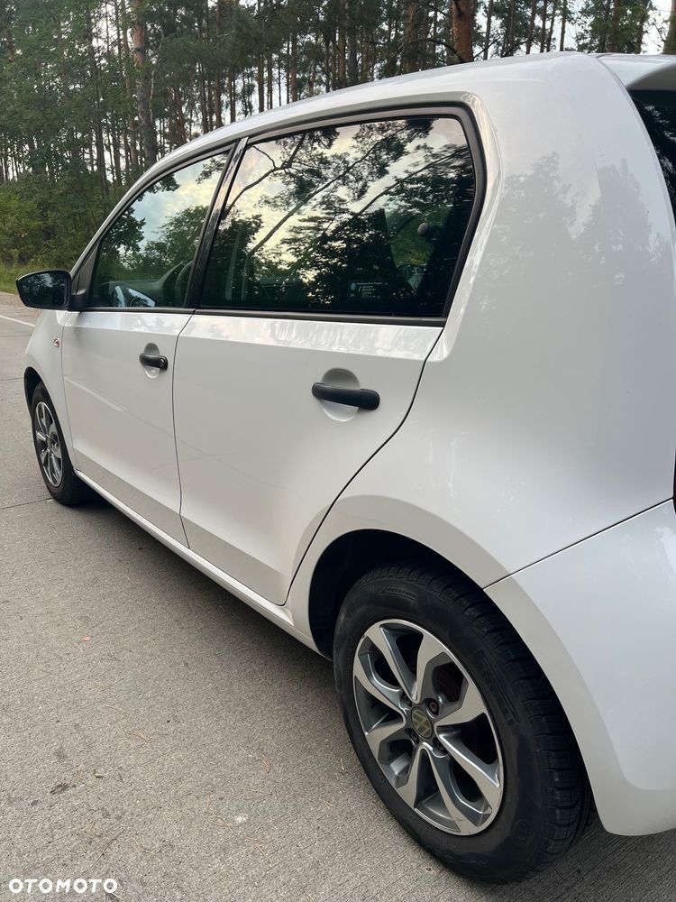 Volkswagen up! - 9