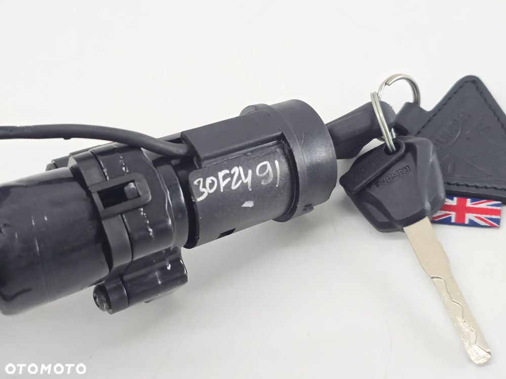 STACYJKA KLUCZYK ZAMEK MODUL KOMPUTER WLEW  TRIUMPH SCRAMBLER 400 SPEED - 16