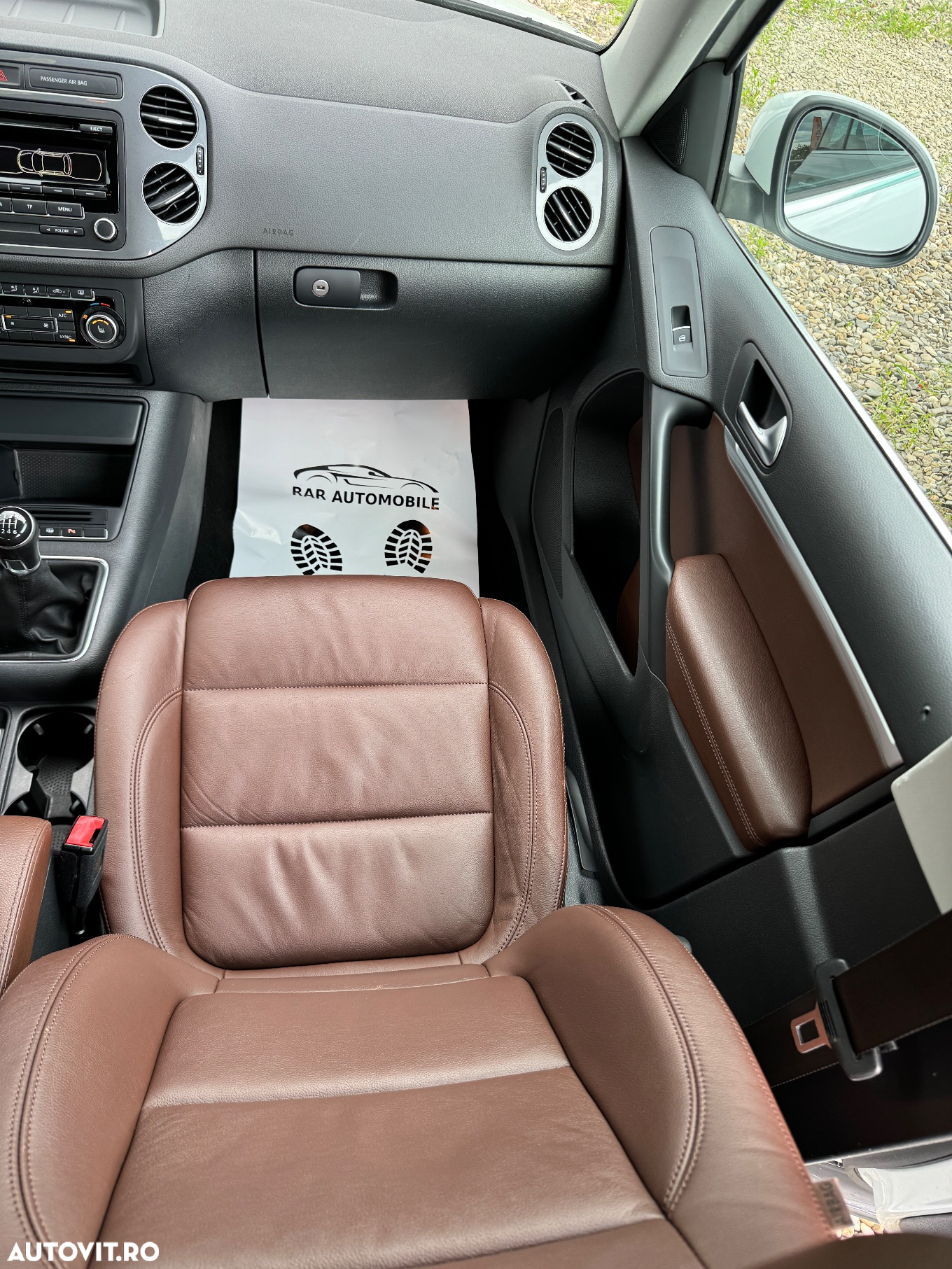 Volkswagen Tiguan 2.0 TDI BMT Sport & Style - 9