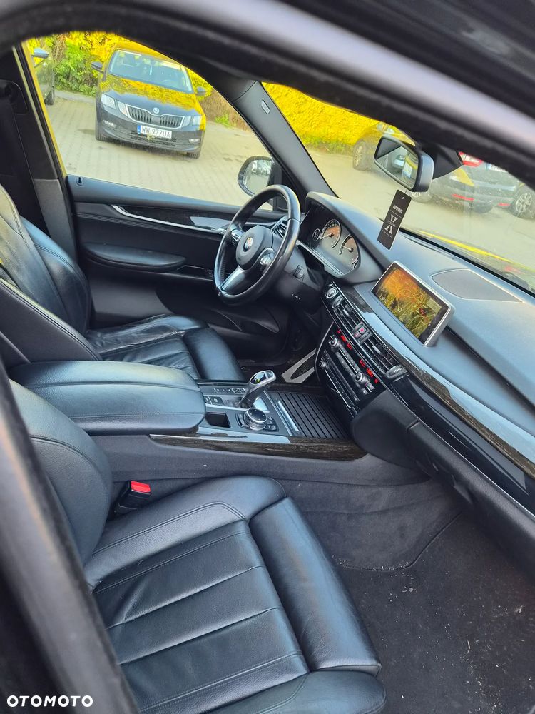 BMW X5 xDrive40d - 14