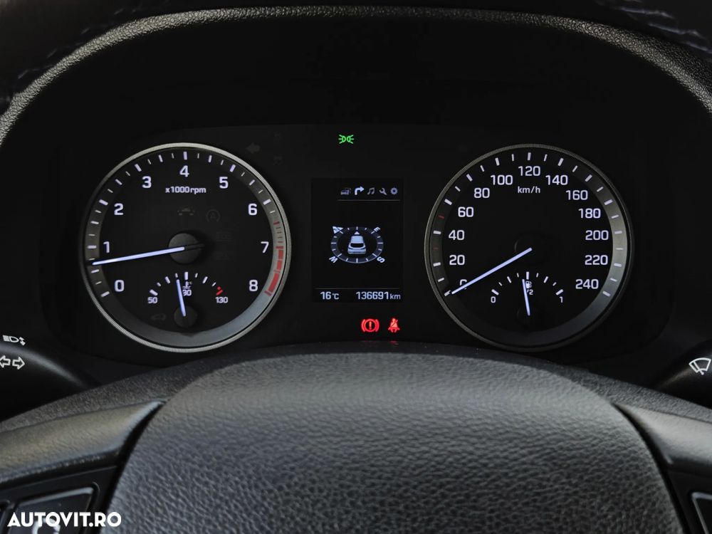 Hyundai Tucson 1.6 GDI 2WD 6MT ISG Style - 14