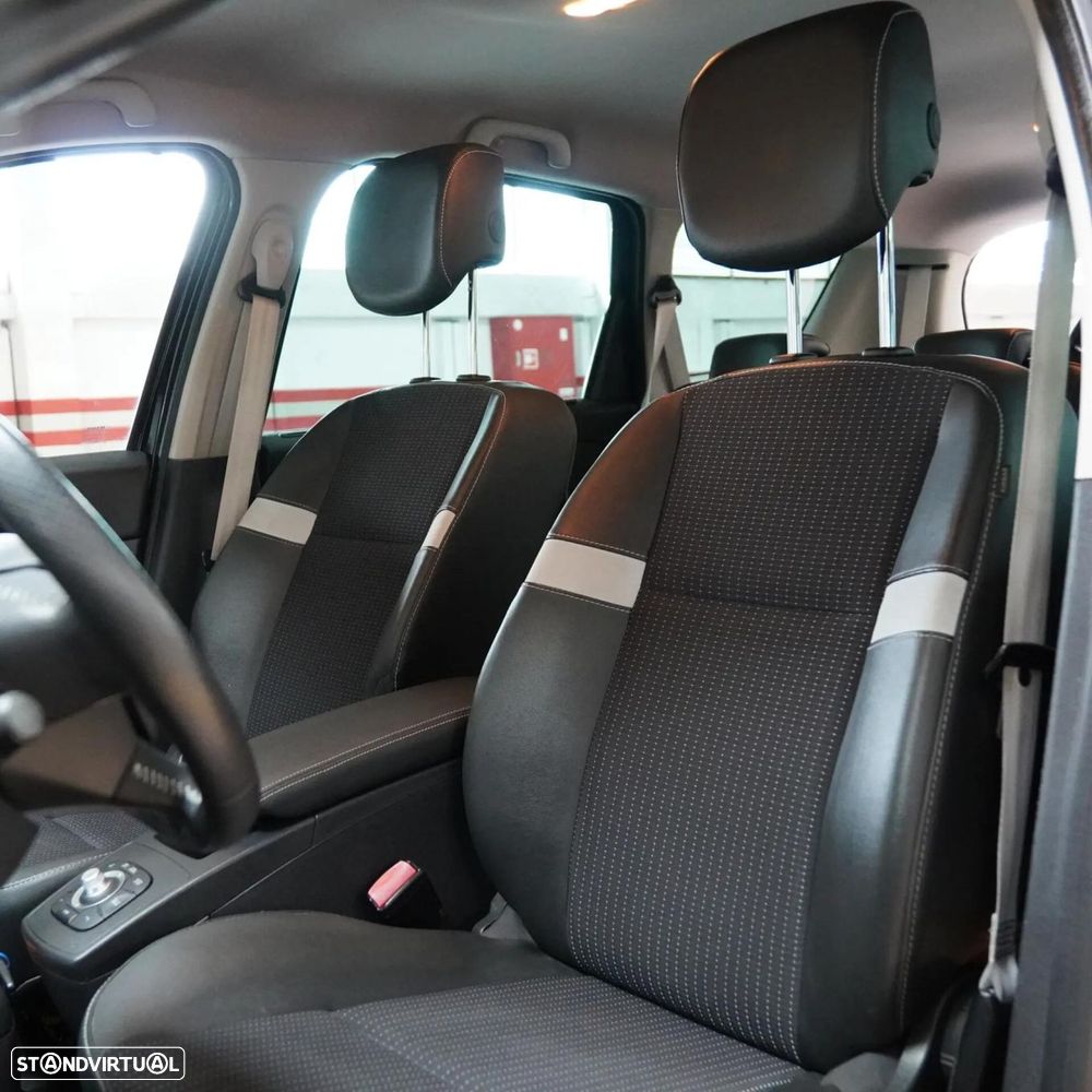 Renault Grand Scénic ENERGY TCe 115 Bose Edition - 10