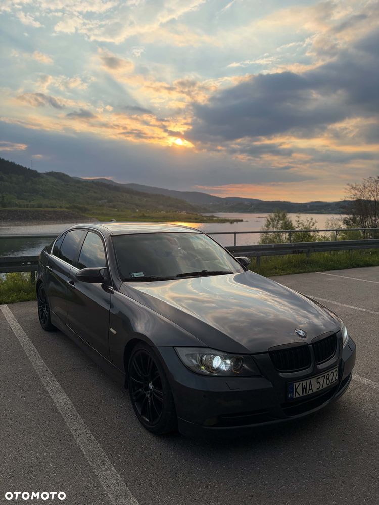 BMW Seria 3 - 1