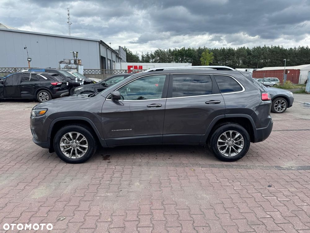 Jeep Cherokee - 6