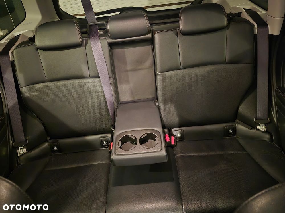 Subaru Forester 2.0XT Platinum Lineartronic - 9