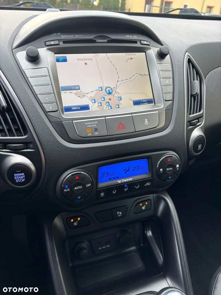 Hyundai ix35 blue 1.6 2WD Finale Gold - 17