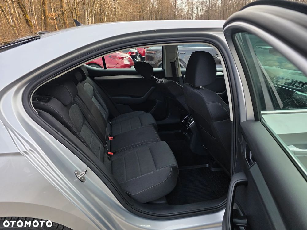 Skoda Superb 1.5 TSI ACT Ambition - 17