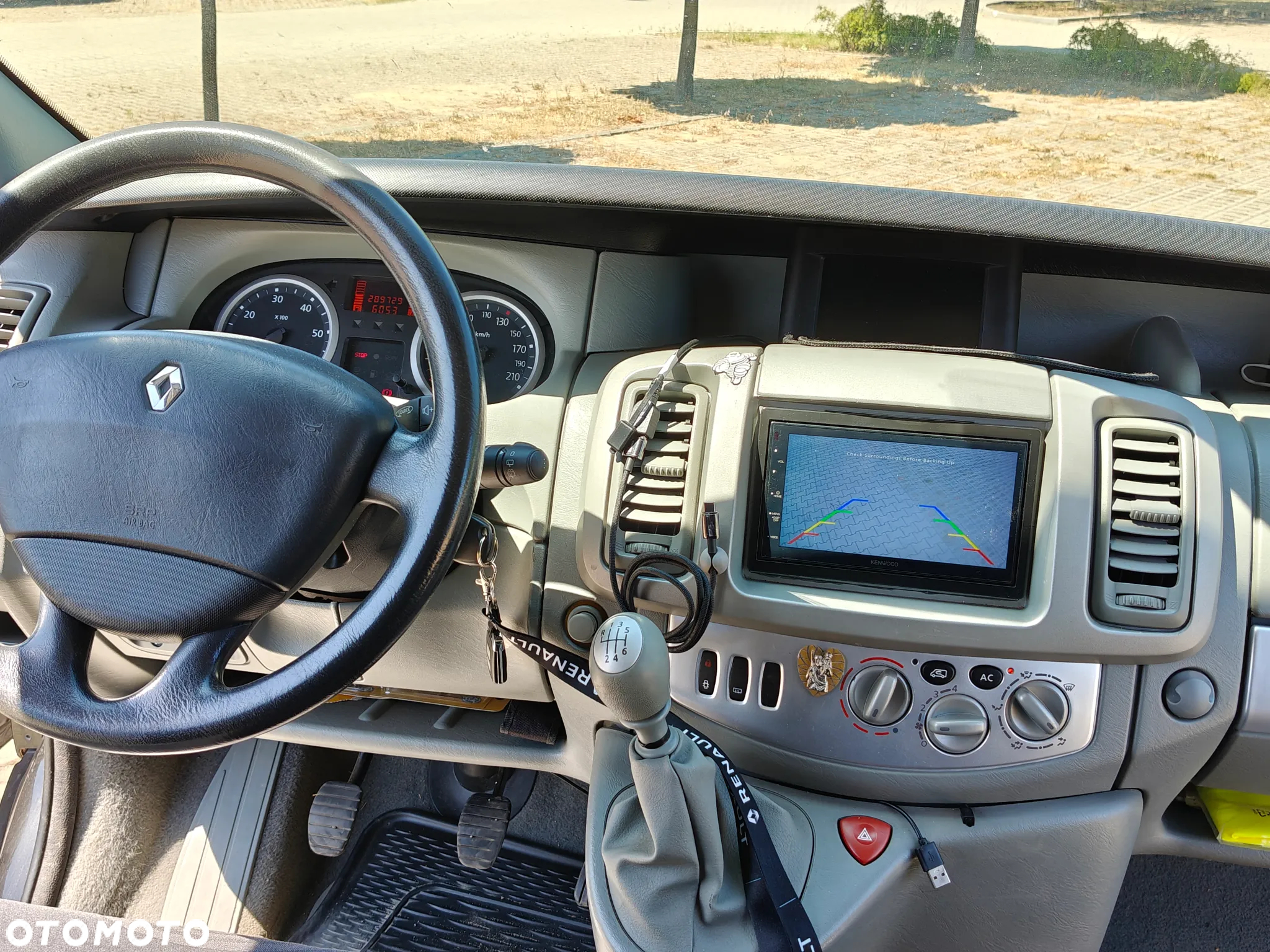 Renault Trafic L1H1 Passenger Lux - 3