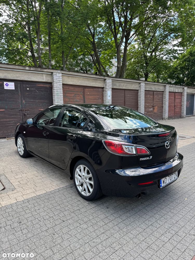 Mazda 3 - 5