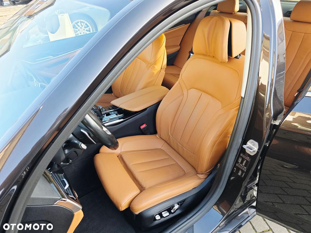 BMW Seria 5 520d Efficient Dynamics Edition Luxury Line - 15