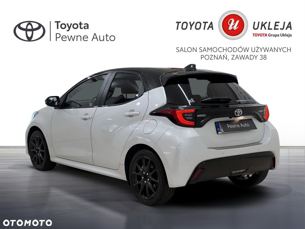 Toyota Yaris - 10