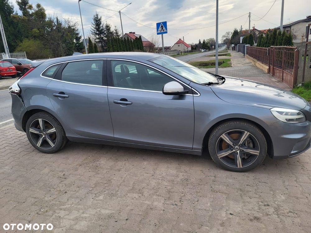 Volvo V40 D3 Geartronic Summum - 13