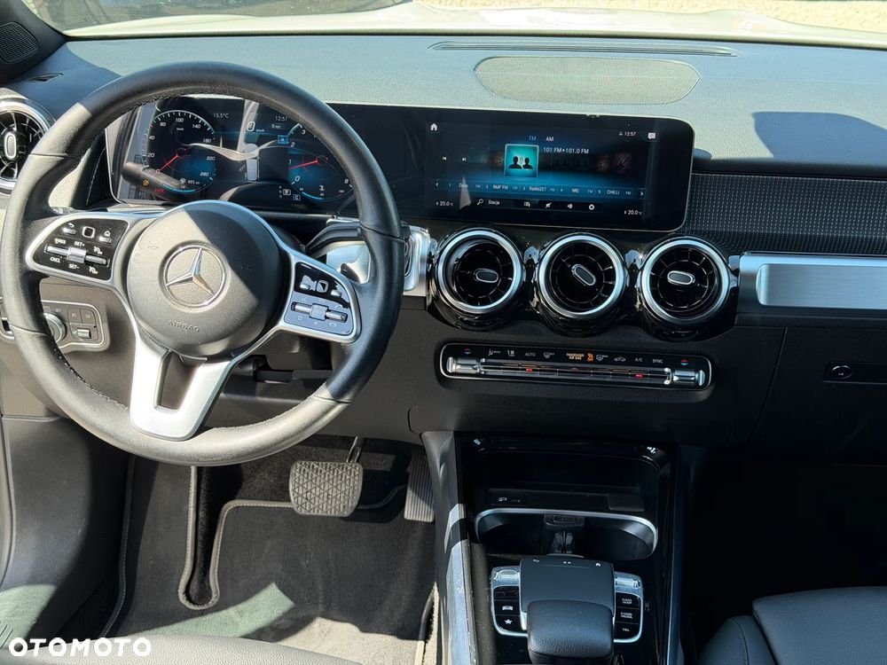 Mercedes-Benz GLB 250 4-Matic 8G-DCT - 26