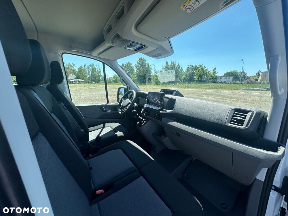 Volkswagen Crafter Skrzyniowy z podwójną kabiną - 12